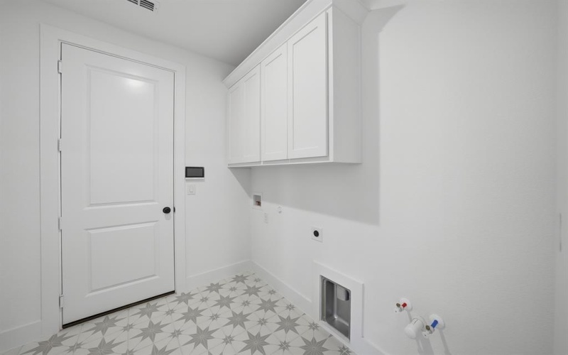 7204 Monarch Trail, McKinney, TX 75071, 4 Habitaciones Habitaciones , ,5 BañosBaños,Residential,En Venta,7204 Monarch Trail,0,21193114