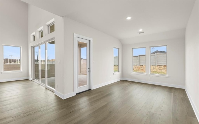 4124 Seminole Street, McKinney, TX 75071, 4 Habitaciones Habitaciones , ,3 BañosBaños,Residential,En Venta,4124 Seminole Street,0,21193254