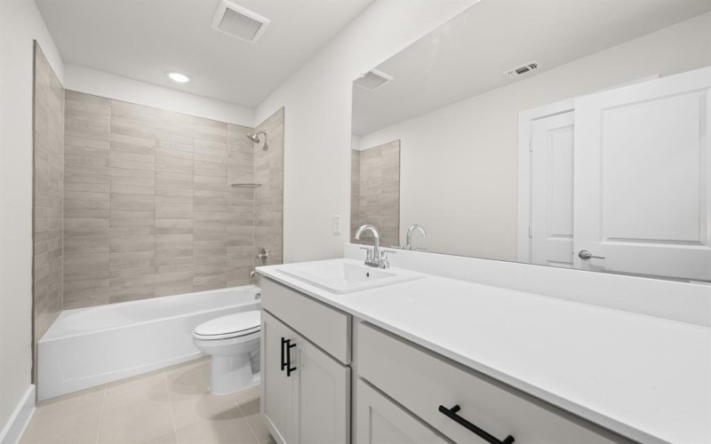 11761 Edgewood Drive, Justin, TX 76247, 4 Bedrooms Bedrooms, ,2 BathroomsBathrooms,Residential,For Sale,11761 Edgewood Drive,0,21193261