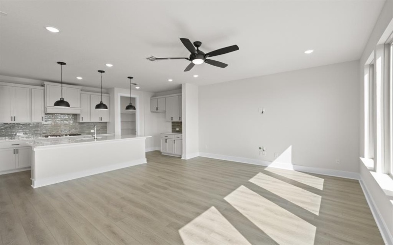 11761 Edgewood Drive, Justin, TX 76247, 4 Bedrooms Bedrooms, ,2 BathroomsBathrooms,Residential,For Sale,11761 Edgewood Drive,0,21193261