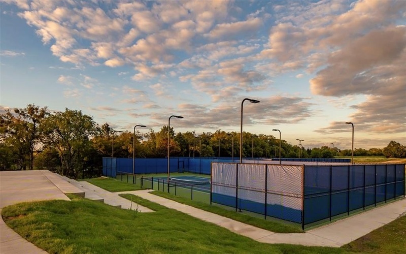 2515 Compassion Court, Heath, TX 75032, 3 Bedrooms Bedrooms, ,2 BathroomsBathrooms,Residential,For Sale,2515 Compassion Court,0,21193284