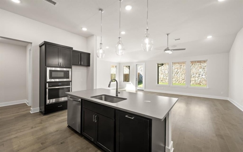 2235 Oak Branch Trail, Midlothian, TX 76065, 3 Bedrooms Bedrooms, ,2 BathroomsBathrooms,Residential,For Sale,2235 Oak Branch Trail,0,21193307