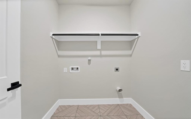 5104 Waterbury Court, Granbury, TX 76048, 4 Bedrooms Bedrooms, ,2 BathroomsBathrooms,Residential,For Sale,5104 Waterbury Court,0,21193319