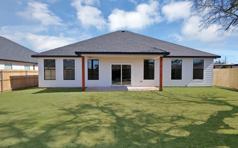 5104 Waterbury Court, Granbury, TX 76048, 4 Bedrooms Bedrooms, ,2 BathroomsBathrooms,Residential,For Sale,5104 Waterbury Court,0,21193319