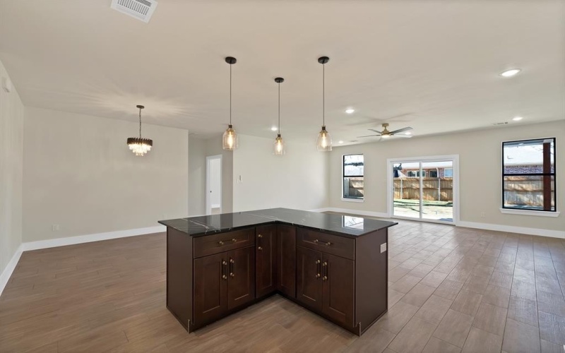 5104 Waterbury Court, Granbury, TX 76048, 4 Bedrooms Bedrooms, ,2 BathroomsBathrooms,Residential,For Sale,5104 Waterbury Court,0,21193319