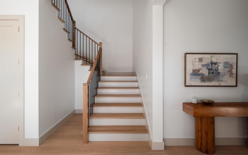 8931 San Fernando Way, Dallas, TX 75218, 4 Habitaciones Habitaciones , ,5 BañosBaños,Residential,En Venta,8931 San Fernando Way,0,21193395