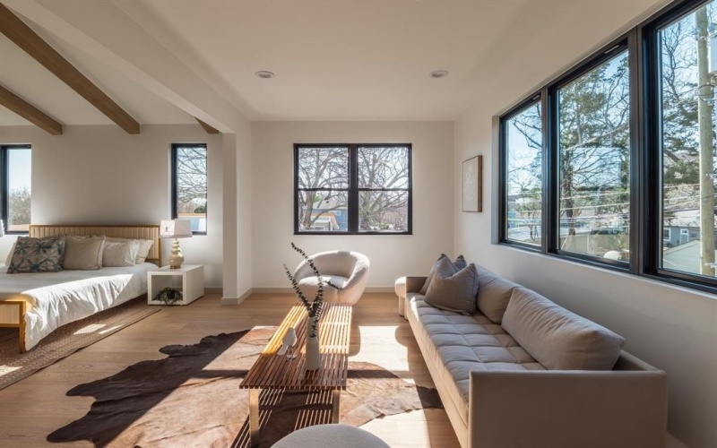 8931 San Fernando Way, Dallas, TX 75218, 4 Habitaciones Habitaciones , ,5 BañosBaños,Residential,En Venta,8931 San Fernando Way,0,21193395