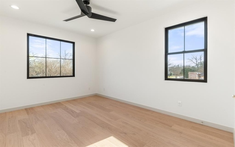 8931 San Fernando Way, Dallas, TX 75218, 4 Habitaciones Habitaciones , ,5 BañosBaños,Residential,En Venta,8931 San Fernando Way,0,21193395