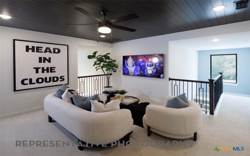 9612 Golden Lion Drive, Austin, TX 78744, 4 Bedrooms Bedrooms, ,5 BathroomsBathrooms,Residential,For Sale,9612 Golden Lion Drive,0,605634