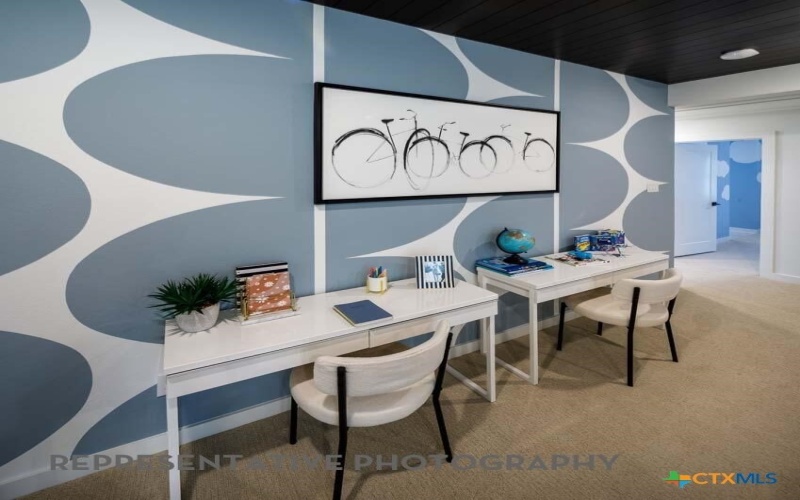 9612 Golden Lion Drive, Austin, TX 78744, 4 Bedrooms Bedrooms, ,5 BathroomsBathrooms,Residential,For Sale,9612 Golden Lion Drive,0,605634