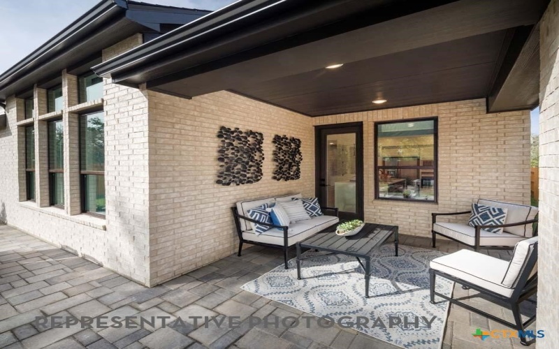 9612 Golden Lion Drive, Austin, TX 78744, 4 Bedrooms Bedrooms, ,5 BathroomsBathrooms,Residential,For Sale,9612 Golden Lion Drive,0,605634