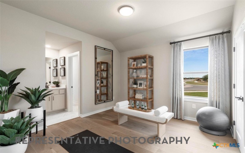 9305 Breeze Hill Drive, Austin, TX 78744, 4 Habitaciones Habitaciones , ,5 BañosBaños,Residential,En Venta,9305 Breeze Hill Drive,0,605644