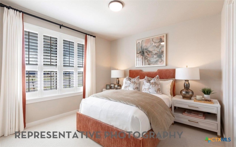 9305 Breeze Hill Drive, Austin, TX 78744, 4 Habitaciones Habitaciones , ,5 BañosBaños,Residential,En Venta,9305 Breeze Hill Drive,0,605644