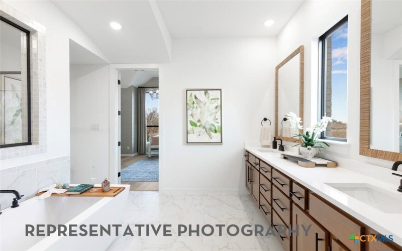 129 Las Posas Drive, Liberty Hill, TX 78642, 4 Habitaciones Habitaciones , ,5 BañosBaños,Residential,En Venta,129 Las Posas Drive,0,605777