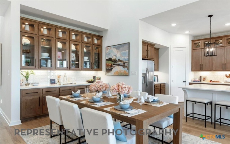 129 Las Posas Drive, Liberty Hill, TX 78642, 4 Habitaciones Habitaciones , ,5 BañosBaños,Residential,En Venta,129 Las Posas Drive,0,605777