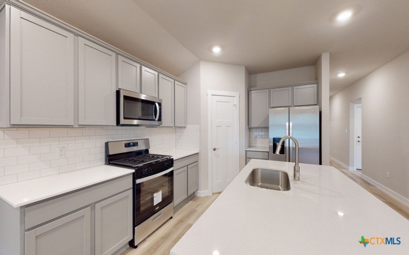 317 Dobson Drive, Killeen, TX 76542, 4 Bedrooms Bedrooms, ,2 BathroomsBathrooms,Residential,For Sale,317 Dobson Drive,0,605786