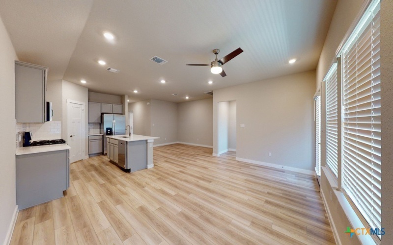 317 Dobson Drive, Killeen, TX 76542, 4 Bedrooms Bedrooms, ,2 BathroomsBathrooms,Residential,For Sale,317 Dobson Drive,0,605786