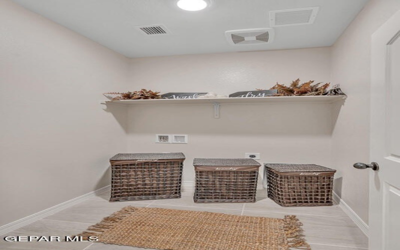 3853 Belief Lane, El Paso, TX 79928, 4 Bedrooms Bedrooms, ,2 BathroomsBathrooms,Residential,For Sale,3853 Belief Lane,0,939080