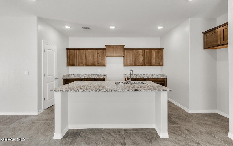 3848 Bubble Place, El Paso, TX 79938, 4 Bedrooms Bedrooms, ,1 BathroomBathrooms,Residential,For Sale,3848 Bubble Place,0,939089