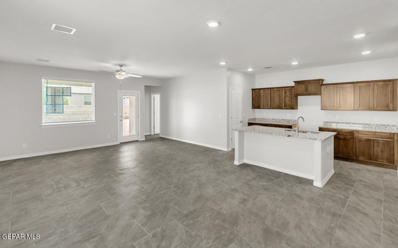 3848 Bubble Place, El Paso, TX 79938, 4 Bedrooms Bedrooms, ,1 BathroomBathrooms,Residential,For Sale,3848 Bubble Place,0,939089