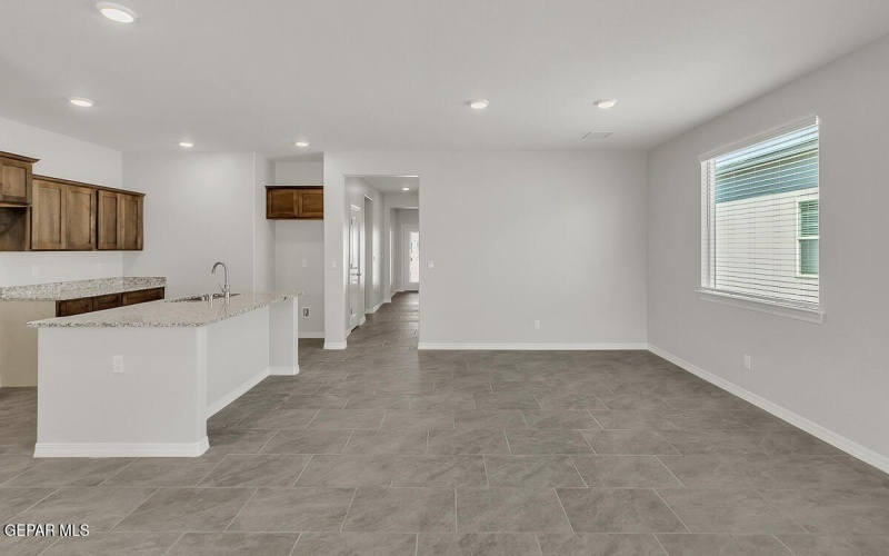 3848 Bubble Place, El Paso, TX 79938, 4 Bedrooms Bedrooms, ,1 BathroomBathrooms,Residential,For Sale,3848 Bubble Place,0,939089