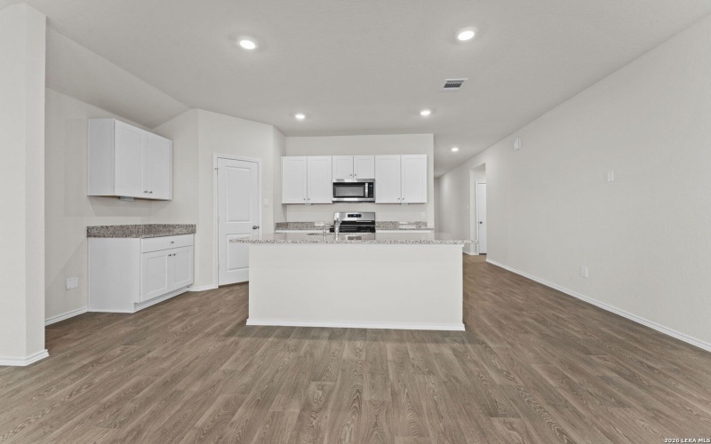 1113 Argonne, Seguin, TX 78155, 4 Habitaciones Habitaciones , ,2 BañosBaños,Residential,En Venta,1113 Argonne,0,1944314