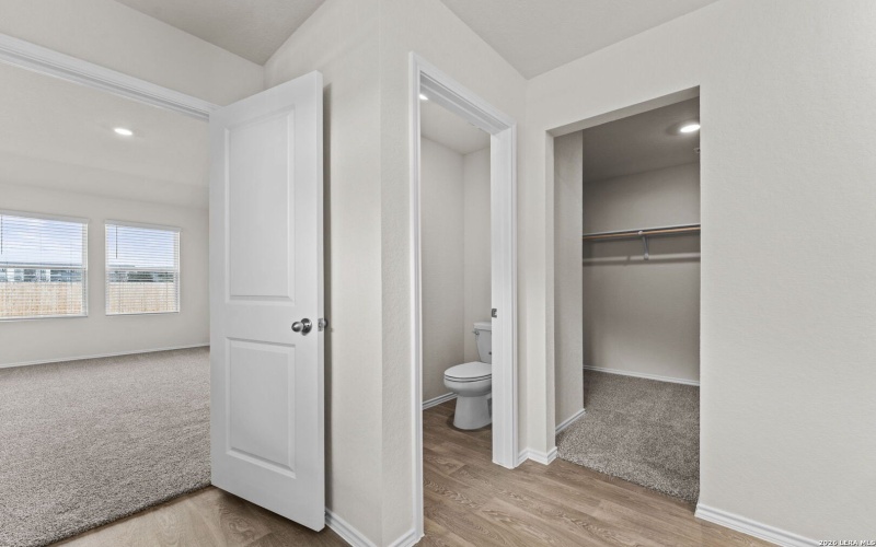 1113 Argonne, Seguin, TX 78155, 4 Habitaciones Habitaciones , ,2 BañosBaños,Residential,En Venta,1113 Argonne,0,1944314