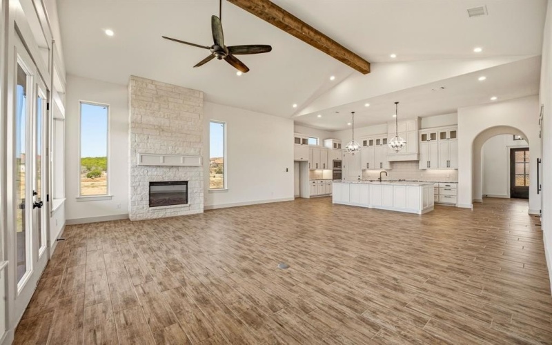 144 Valley View, Glen Rose, TX 76043, 3 Bedrooms Bedrooms, ,2 BathroomsBathrooms,Residential,For Sale,144 Valley View,0,21166845