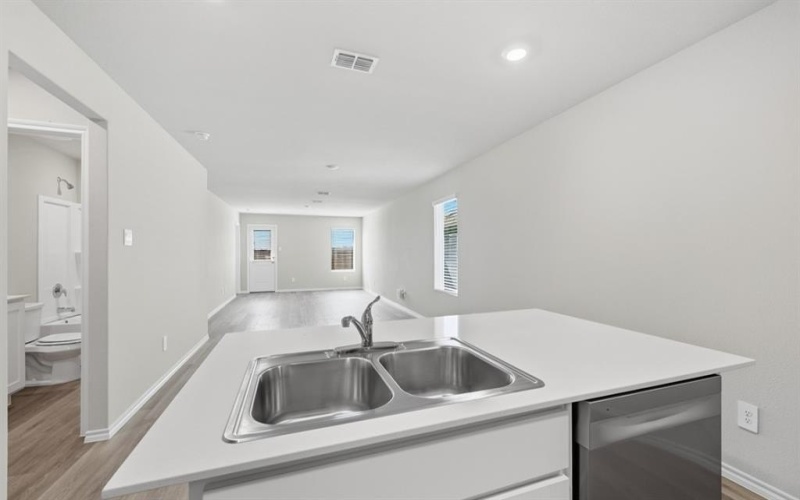 4224 WOODHILL BEND Drive, Fort Worth, TX 76036, 3 Habitaciones Habitaciones , ,2 BañosBaños,Residential,En Venta,4224 WOODHILL BEND Drive,0,21193091