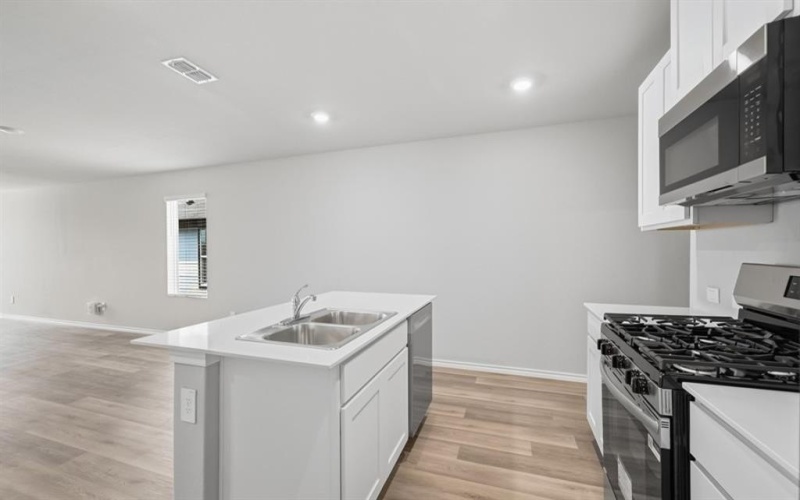 4224 WOODHILL BEND Drive, Fort Worth, TX 76036, 3 Habitaciones Habitaciones , ,2 BañosBaños,Residential,En Venta,4224 WOODHILL BEND Drive,0,21193091