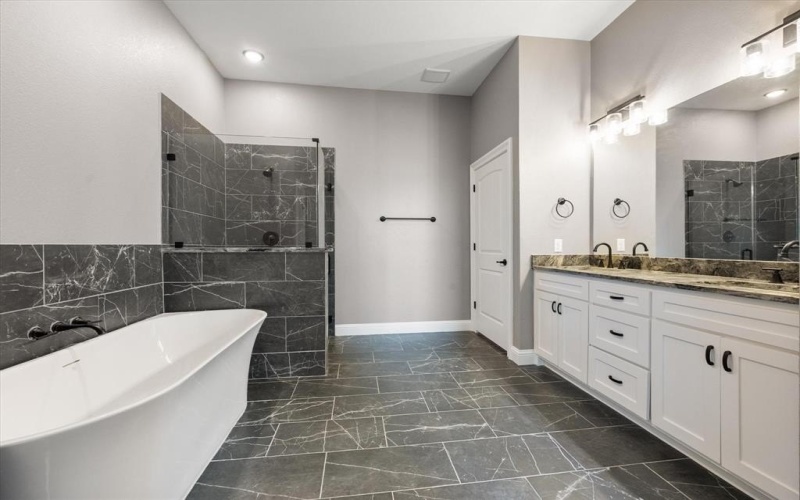 4609 County Road 206, Grandview, TX 76050, 4 Bedrooms Bedrooms, ,3 BathroomsBathrooms,Residential,For Sale,4609 County Road 206,0,21193656