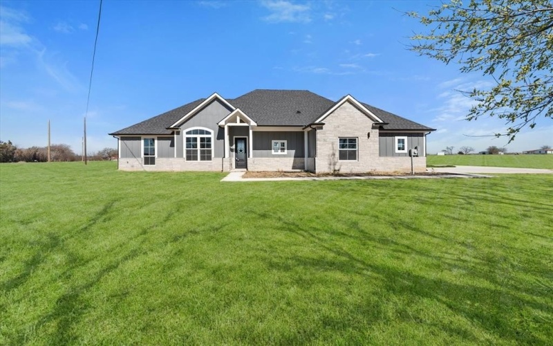 4609 County Road 206, Grandview, TX 76050, 4 Bedrooms Bedrooms, ,3 BathroomsBathrooms,Residential,For Sale,4609 County Road 206,0,21193656