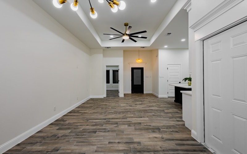 260 Park St, Eagle Pass, TX 78852, 3 Bedrooms Bedrooms, ,2 BathroomsBathrooms,Residential,For Sale,260 Park St,0,83144