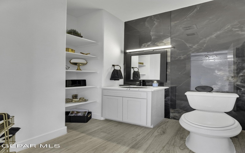 1818 Preakness Avenue, El Paso, TX 79928, 3 Bedrooms Bedrooms, ,2 BathroomsBathrooms,Residential,For Sale,1818 Preakness Avenue,0,939114