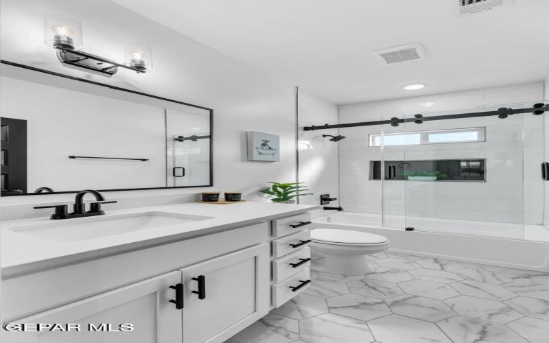 244 MAR VISTA Place, Horizon City, TX 79928, 4 Habitaciones Habitaciones , ,2 BañosBaños,Residential,En Venta,244 MAR VISTA Place,0,939121