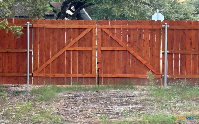 1 Stepping Stone Court, Wimberley, TX 78676, 3 Bedrooms Bedrooms, ,2 BathroomsBathrooms,Residential,For Sale,1 Stepping Stone Court,0,593051