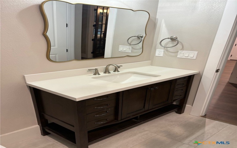 1 Stepping Stone Court, Wimberley, TX 78676, 3 Bedrooms Bedrooms, ,2 BathroomsBathrooms,Residential,For Sale,1 Stepping Stone Court,0,593051