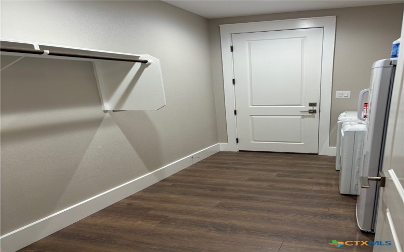 1 Stepping Stone Court, Wimberley, TX 78676, 3 Bedrooms Bedrooms, ,2 BathroomsBathrooms,Residential,For Sale,1 Stepping Stone Court,0,593051