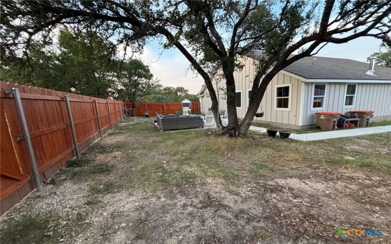 1 Stepping Stone Court, Wimberley, TX 78676, 3 Bedrooms Bedrooms, ,2 BathroomsBathrooms,Residential,For Sale,1 Stepping Stone Court,0,593051
