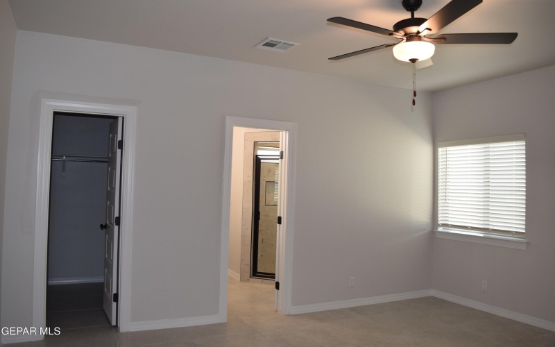 457 SAMUEL BLOUNT Court, Vinton, TX 79821, 3 Habitaciones Habitaciones , ,2 BañosBaños,Residential,En Venta,457 SAMUEL BLOUNT Court,0,939136