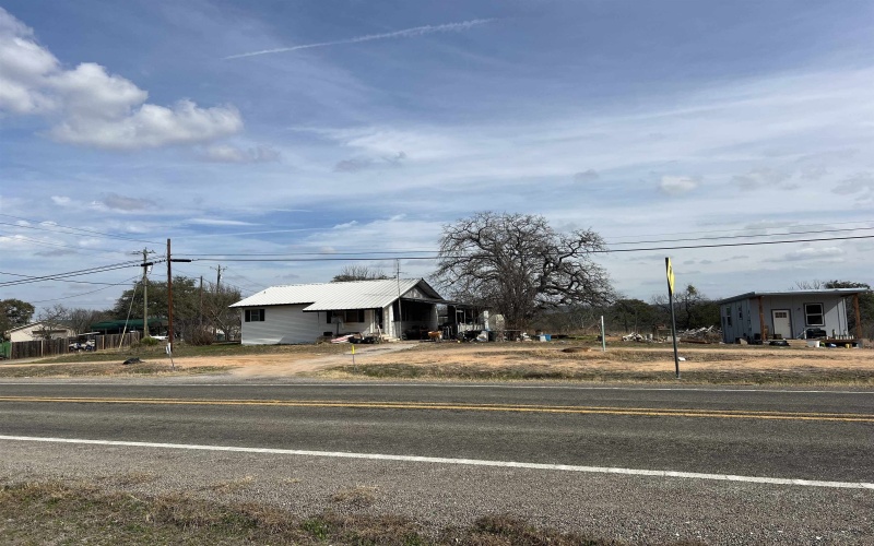 Ranch Rd, Kingsland, TX 78639, 1 Bedroom Bedrooms, ,1 BathroomBathrooms,Residential,For Sale,Ranch Rd,0,176725