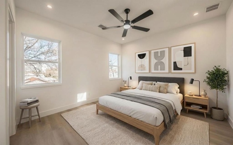 2523 Hondo Avenue #102, Dallas, TX 75219, 2 Bedrooms Bedrooms, ,2 BathroomsBathrooms,Residential,For Sale,2523 Hondo Avenue,0,21097207