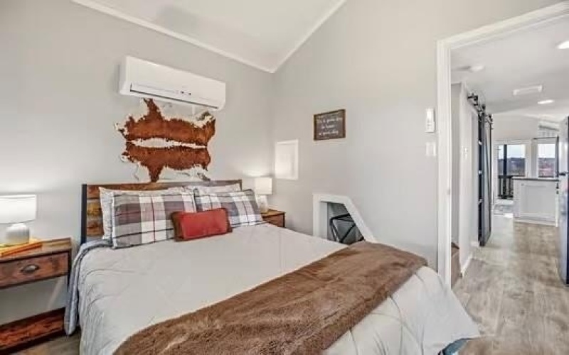 2013 Bedford Court, Weatherford, TX 76087, 9 Bedrooms Bedrooms, ,3 BathroomsBathrooms,Residential Multi Family,For Sale,2013 Bedford Court,0,21186744