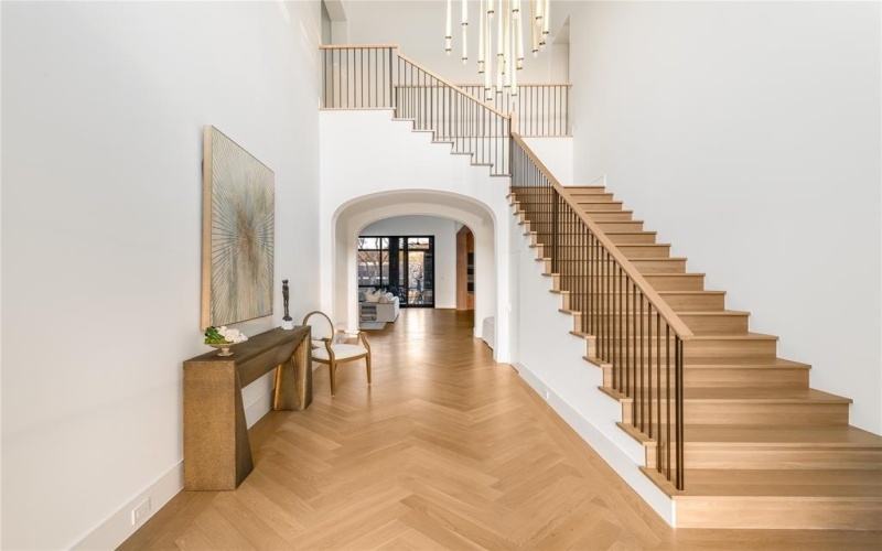 10010 Strait Lane, Dallas, TX 75229, 9 Bedrooms Bedrooms, ,7 BathroomsBathrooms,Residential,For Sale,10010 Strait Lane,0,21190599