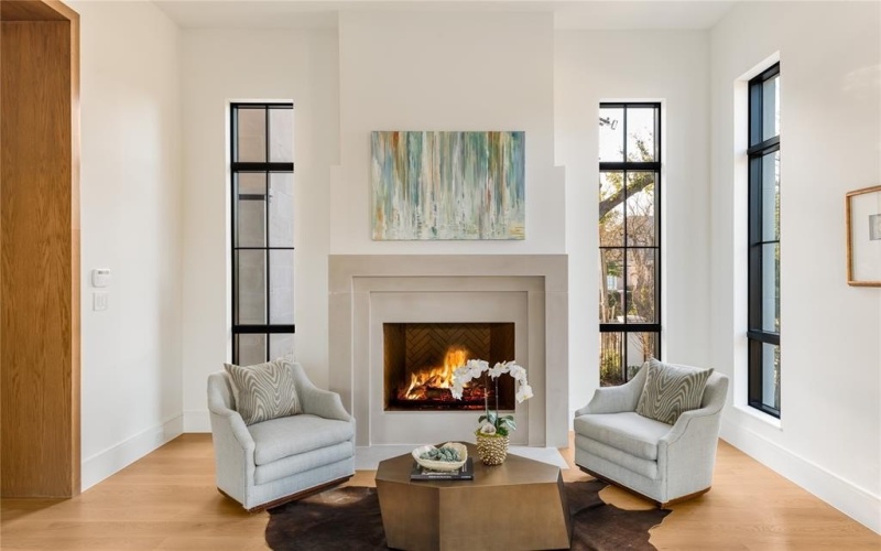 10010 Strait Lane, Dallas, TX 75229, 9 Bedrooms Bedrooms, ,7 BathroomsBathrooms,Residential,For Sale,10010 Strait Lane,0,21190599