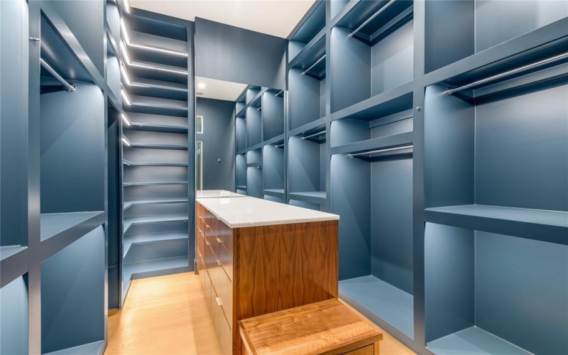 10010 Strait Lane, Dallas, TX 75229, 9 Bedrooms Bedrooms, ,7 BathroomsBathrooms,Residential,For Sale,10010 Strait Lane,0,21190599