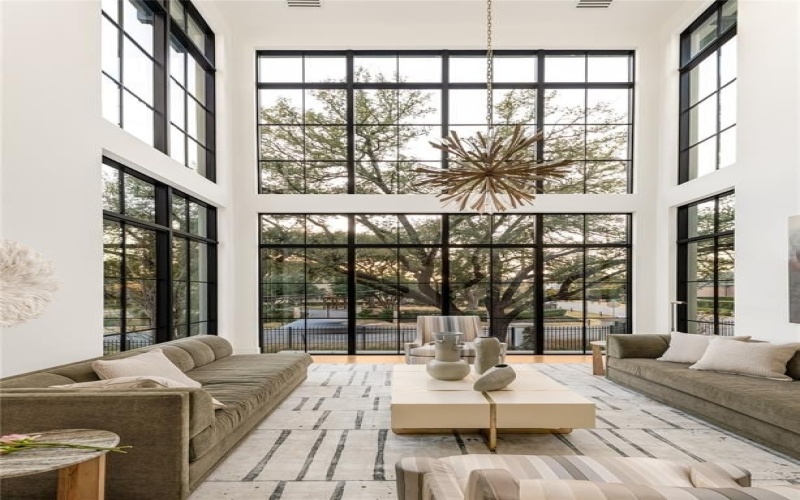 10010 Strait Lane, Dallas, TX 75229, 9 Bedrooms Bedrooms, ,7 BathroomsBathrooms,Residential,For Sale,10010 Strait Lane,0,21190599