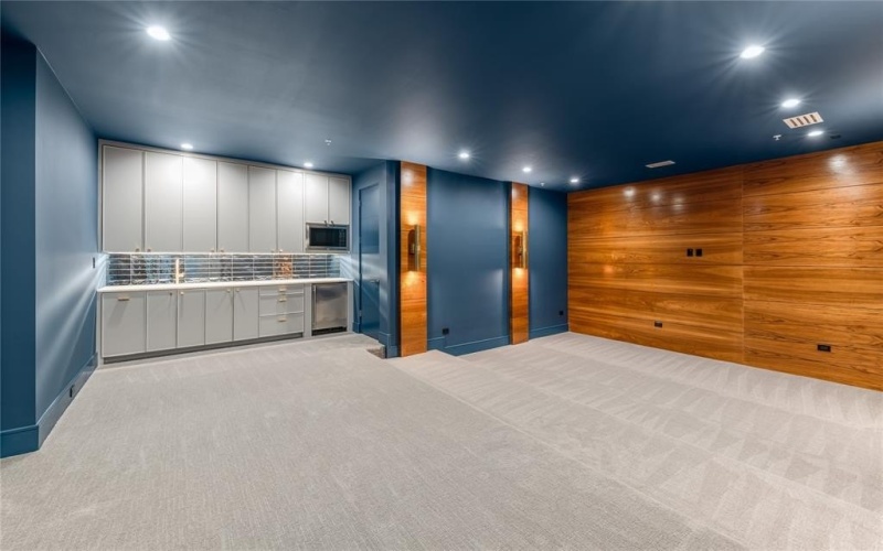 10010 Strait Lane, Dallas, TX 75229, 9 Bedrooms Bedrooms, ,7 BathroomsBathrooms,Residential,For Sale,10010 Strait Lane,0,21190599