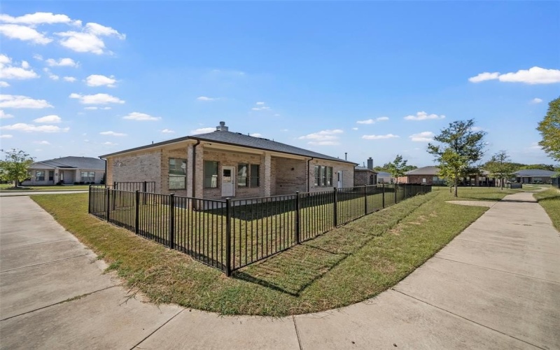 3712 Fireside Lane, McKinney, TX 75071, 2 Bedrooms Bedrooms, ,2 BathroomsBathrooms,Residential,For Sale,3712 Fireside Lane,0,21194012