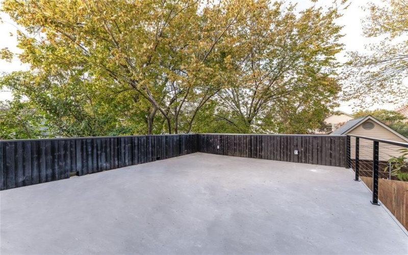 6145 Llano Avenue, Dallas, TX 75214, 5 Bedrooms Bedrooms, ,6 BathroomsBathrooms,Residential,For Sale,6145 Llano Avenue,0,21194071